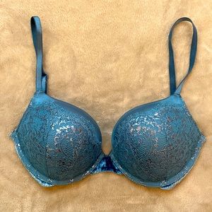 Victoria Secret Bombshell lace blue bra like new